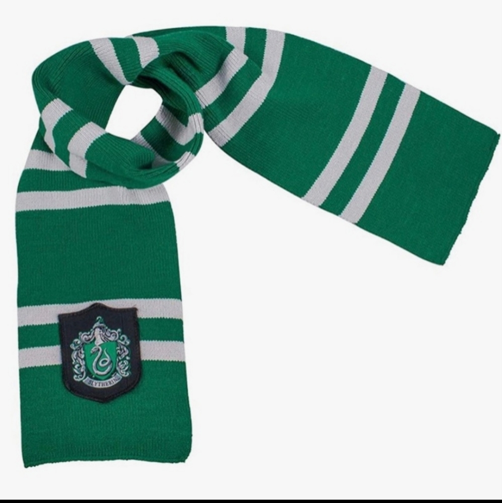 Disguise Harry Potter Slytherin House Scarf, NWT